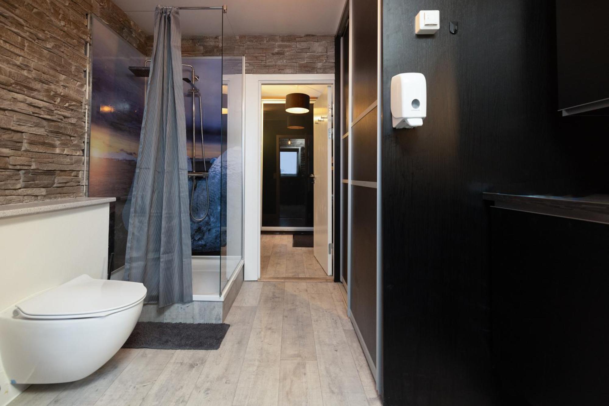 Kulukis Downtown Hostel Nuuk Eksteriør billede